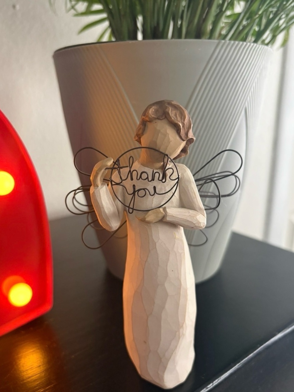 Willow Tree Thank You Angel Figurine - White and Brown